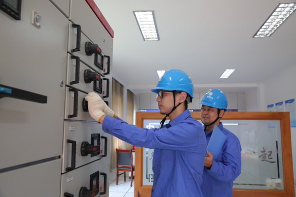 國網(wǎng)寧?？h供電公司：新型智能配電柜上線 助推用電側(cè)數(shù)字化轉(zhuǎn)型