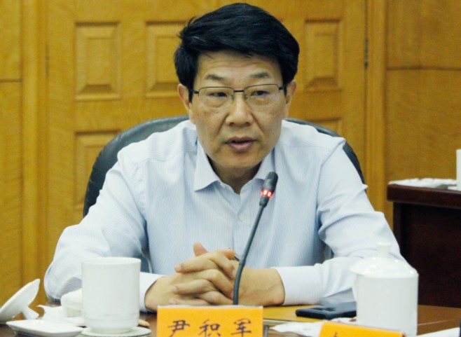 國網浙江省電力有限公司董事長、黨委書記  尹積軍：以“一體四翼”發(fā)展布局落地實踐 推動浙江高質量實現(xiàn)碳達峰