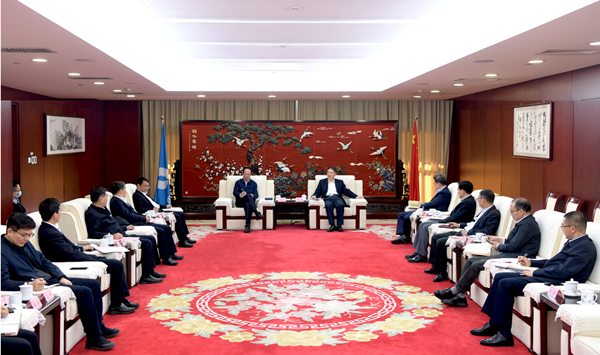 溫樞剛會(huì)見中國(guó)電建黨委書記、董事長(zhǎng)丁焰章