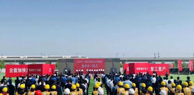 東方日升、晶科、阿特斯同時擴(kuò)產(chǎn)！