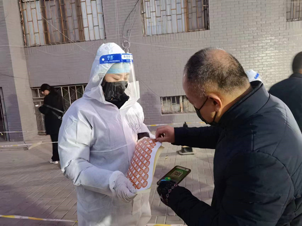 烏海市千里山供電公司：戰(zhàn)“疫”一線黨旗紅，當好疫情防控排頭兵