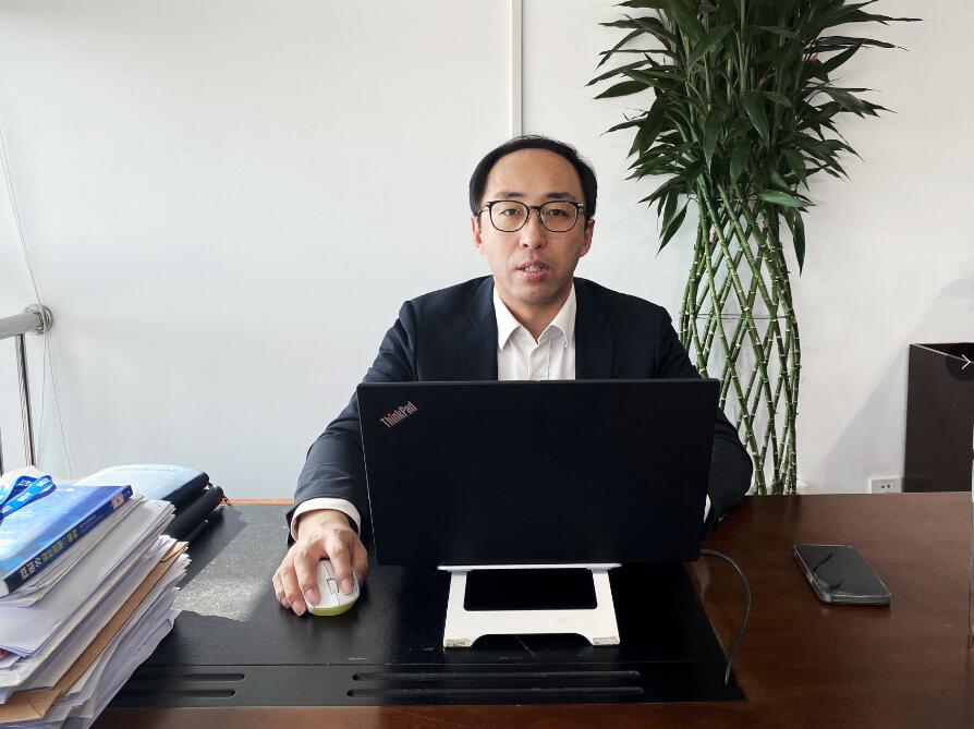胡廣林：以執(zhí)著守初心使命，用行動展思極風(fēng)采