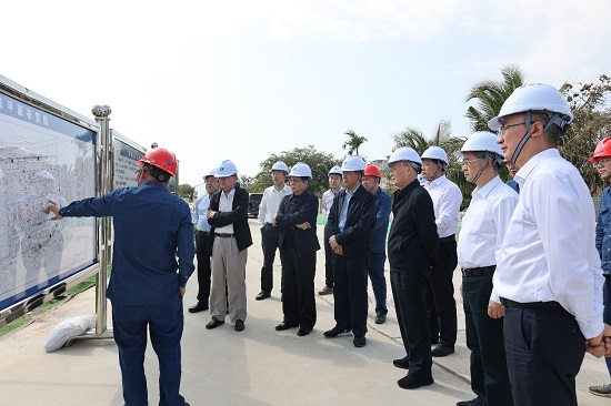 華能集團(tuán)外部董事到海南分公司及昌江、石島灣核電基地調(diào)研