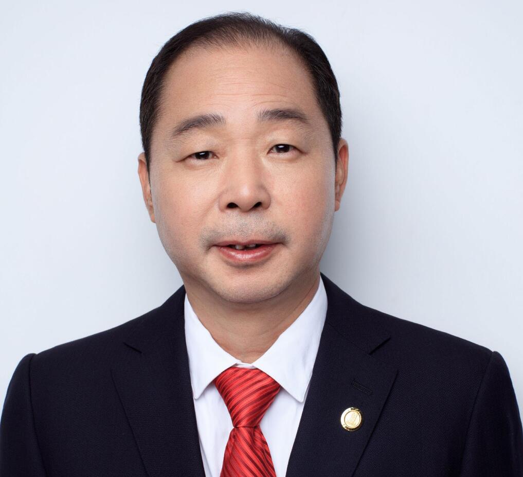 全國人大代表、德力西集團董事局主席胡成中： 建議在溫州創(chuàng)建“金融改革示范區(qū)”