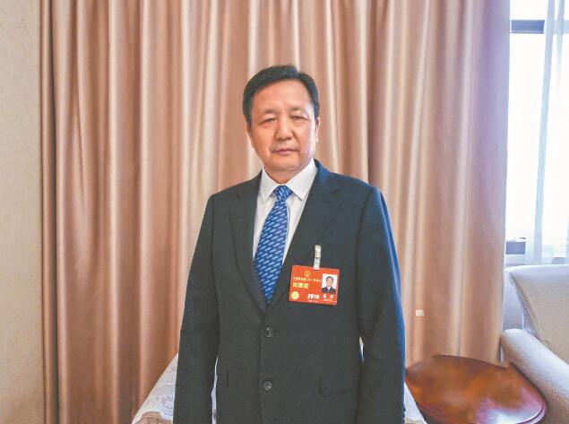 新型電力系統(tǒng)建設(shè)為電力裝備制造業(yè)帶來新機遇——訪全國人大代表，全國工商聯(lián)副主席，特變電工股份有限公司黨委書記、董事長張新