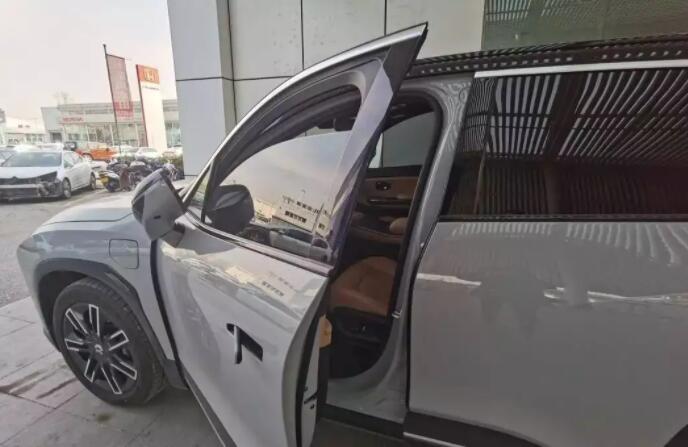 新能源二手車買賣，新老車主的隱私在“裸奔”!