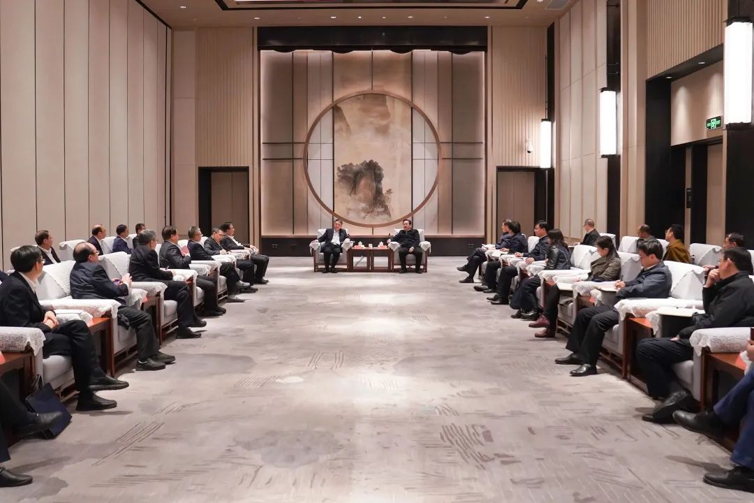 華能集團(tuán)黨組書記、董事長溫樞剛拜會雄安新區(qū)黨工委書記、管委會主任張國華