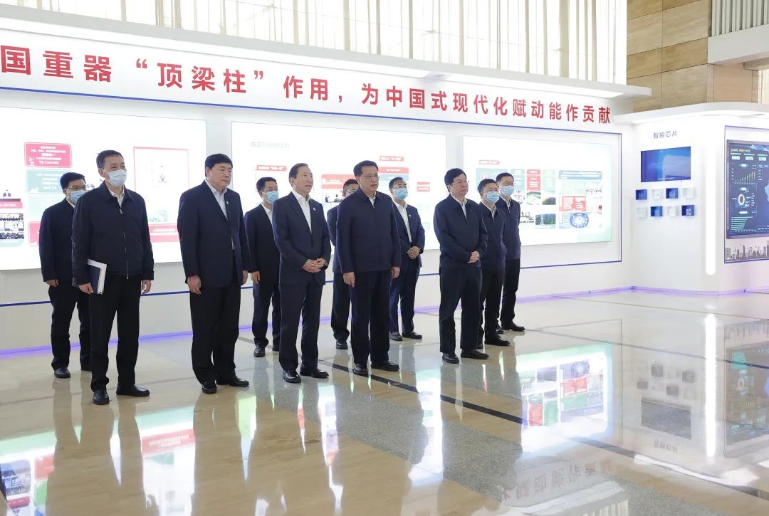 重慶市委書記袁家軍、市長胡衡華與國家電網(wǎng)董事長辛保安、總經(jīng)理張智剛會談