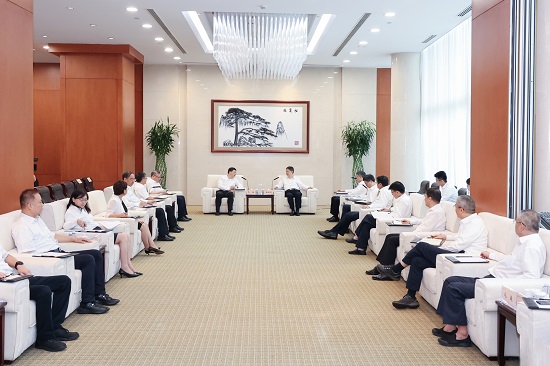 華能集團黨組書記、董事長溫樞剛會見山西省委常委、太原市委書記韋韜