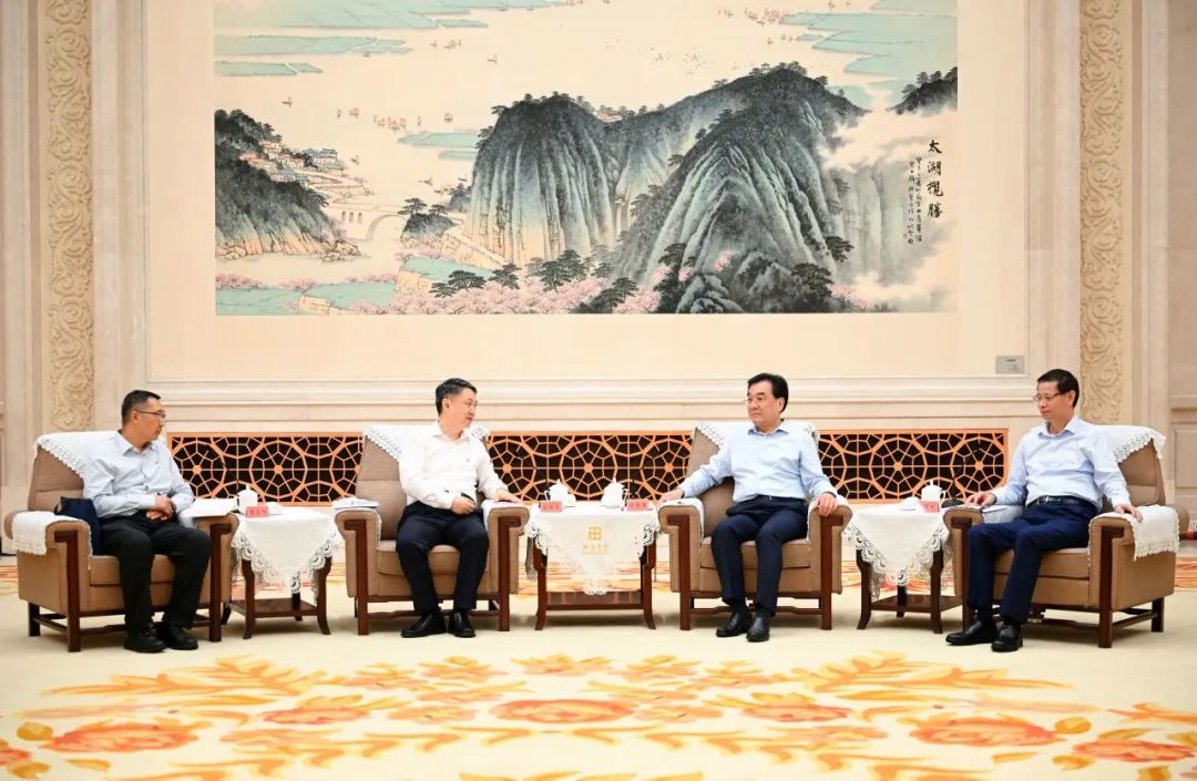 華能集團(tuán)黨組書記、董事長(zhǎng)溫樞剛拜會(huì)江蘇省委書記信長(zhǎng)星、省長(zhǎng)許昆林