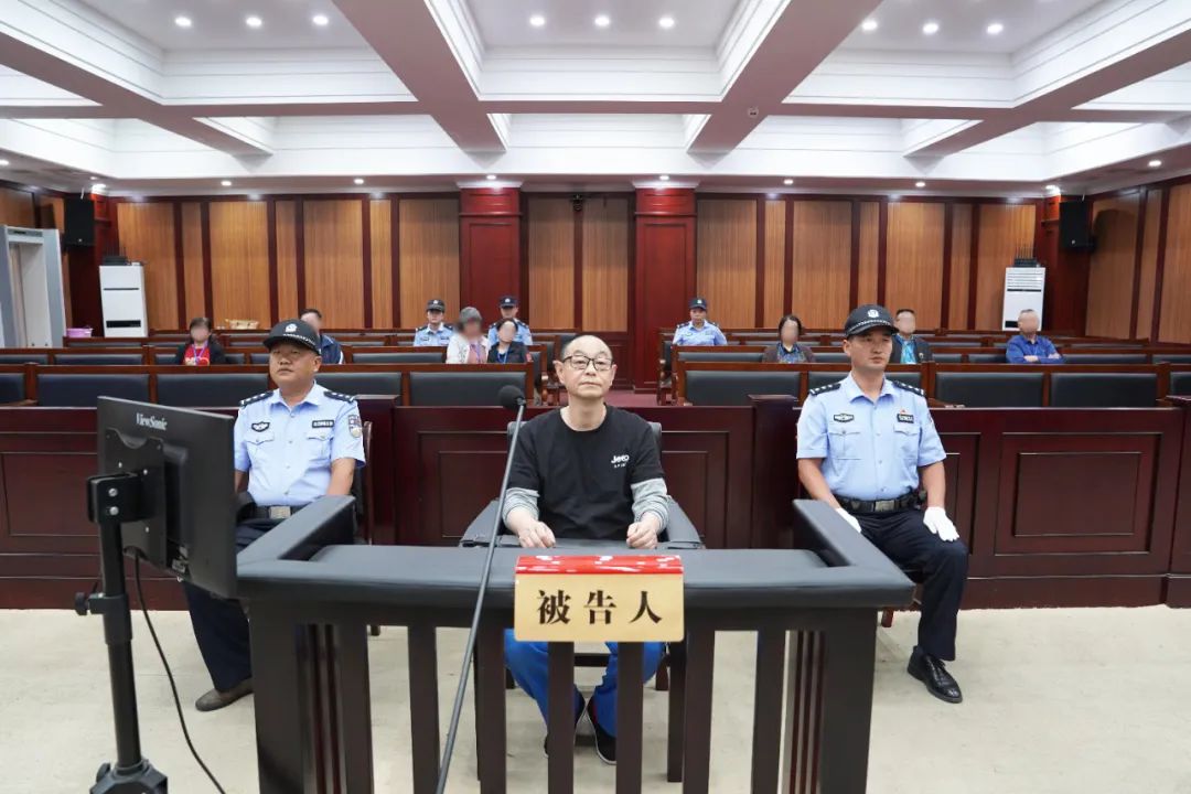 貴州電網(wǎng)有限責任公司原黨委委員、工會主席張帆受賄案一審宣判