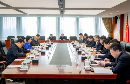 國(guó)家能源集團(tuán)劉國(guó)躍會(huì)見(jiàn)黑龍江省委副書記、省長(zhǎng)梁惠玲