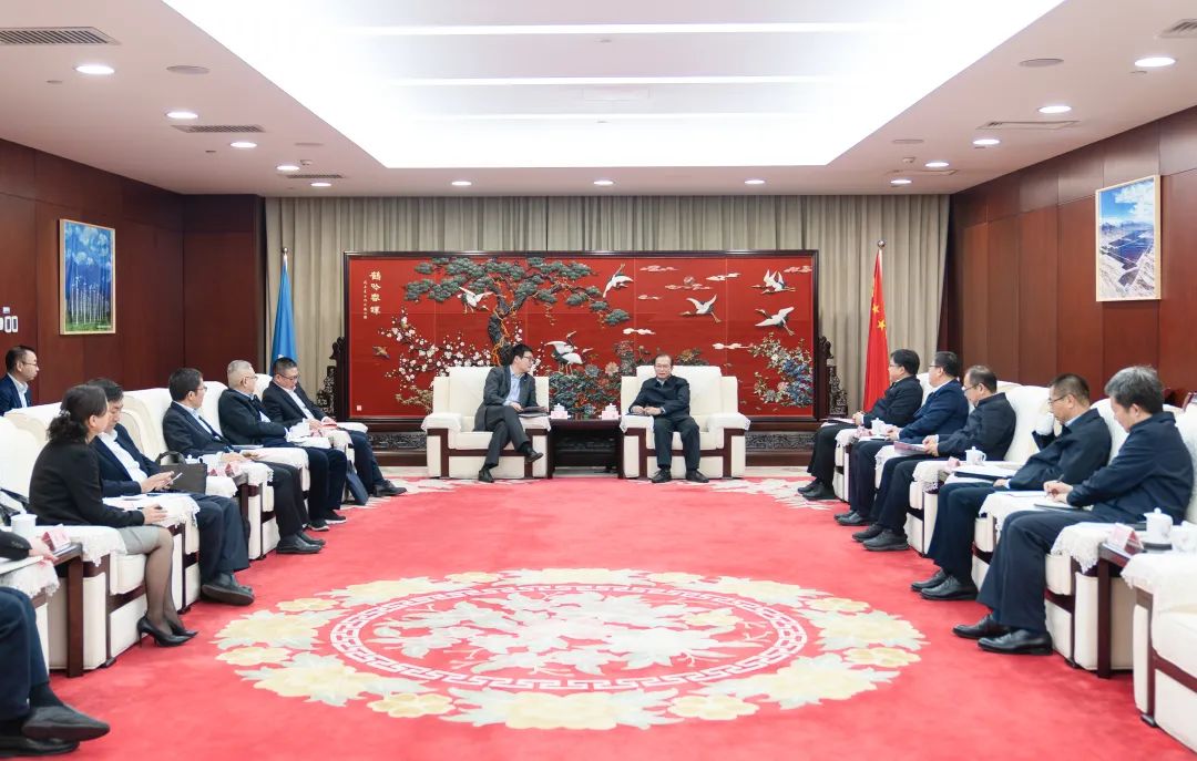 華電黨組書記、董事長(zhǎng)江毅會(huì)見上海電氣集團(tuán)黨委書記、董事長(zhǎng)吳磊