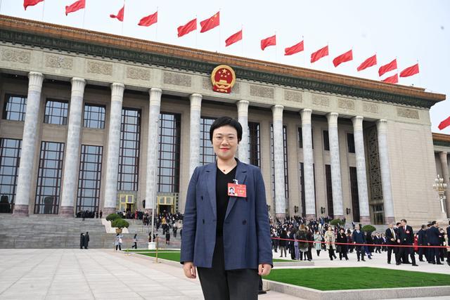 全國人大代表、上汽集團零束科技黨委副書記劉懿艷：建議加大中國智能電動汽車技術(shù)出海專利保護力度
