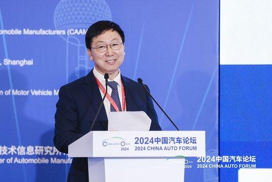 付炳鋒：中國(guó)成為全球新能源汽車競(jìng)爭(zhēng)主戰(zhàn)場(chǎng)，各國(guó)車企紛紛投放新能源汽車產(chǎn)品