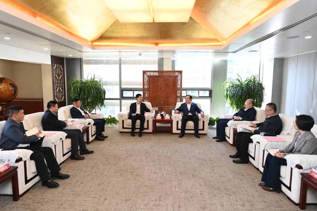 大唐國際黨委書記、董事長李凱會(huì)見中建五局黨委書記、董事長田衛(wèi)國